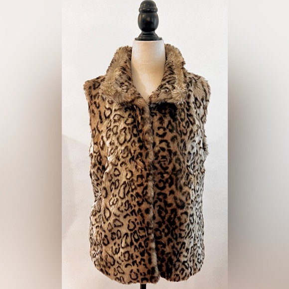 Animal print faux fur vest - Picture 3 of 3